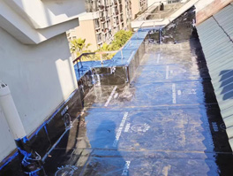 平屋頂做了SBS卷材防水，還是漏水嚴重，是什么原因？怎么修？