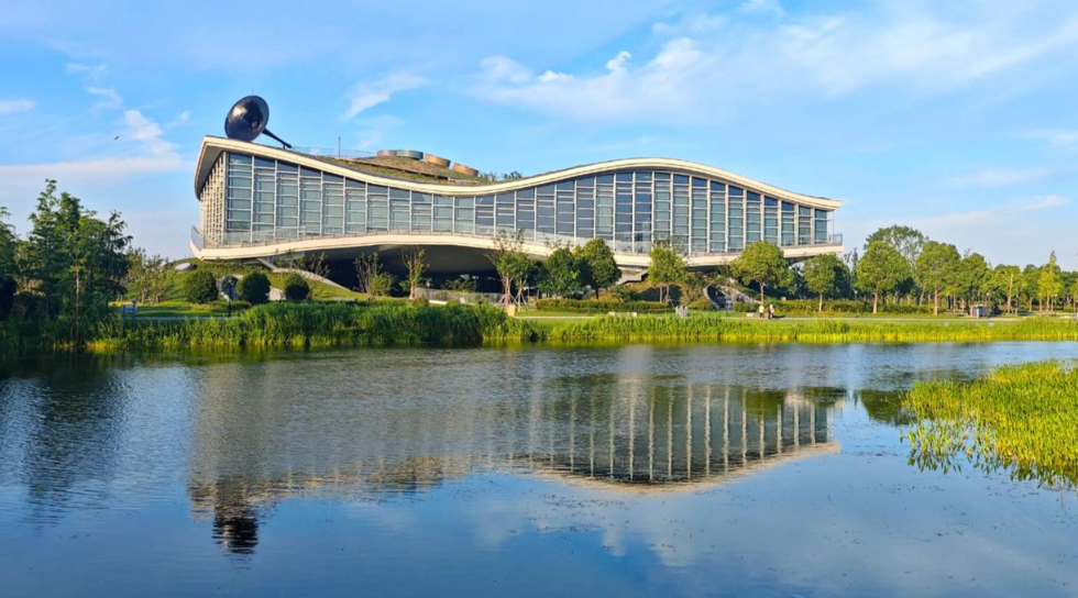 【鷹隆資訊】潔凈見真章 從“觀星角”看服務之道